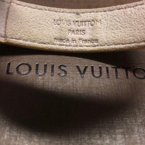 Louis Vuitton Hapi monogram leather bracelet - Picture 5 of 7